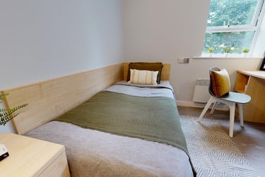 iQ Student Quarter Student Halls, Seaford Road, City Centre, Salford, M6 6FN - Image 3